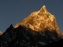 Day 6 : Dugla to Gorak Shep.\r\nSunrise peak over Dugla.